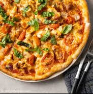 Chicken Mexican Wave Pizza ( Roast chicken Jalapeno paprika , Olive , Tomato With cheese )