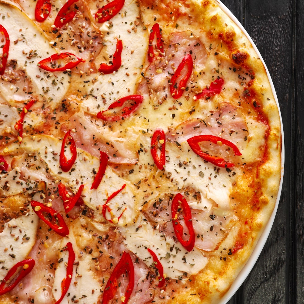 Chicken Fiesta Chilly Pizza