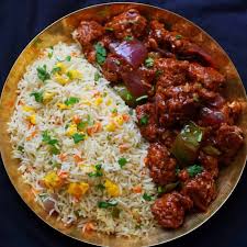 Veg Fried Rice with Chilli Chicken (3 pcs)